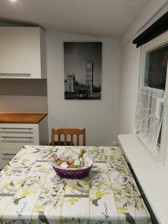 Finnenhaus Neumuenster Ngoại thất bức ảnh
